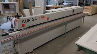 Buena experiencia con la máquina CNC HOLZ-HER PROMASTER 7125 y la bandadora de bordes Auriga 1308