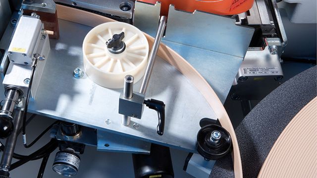 Transporte de bordes ahorrador de material y detección automática de bordes Alimentación automática y fácil de usar de rollos y tiras con alimentación individual