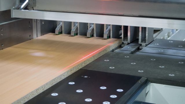 Sistema de visualización asistida por láser para identificación de piezas sin errores Sistema de visualización asistida por láser para identificación de piezas sin errores