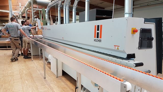 El carpintero Veser de Baden-Württemberg está muy satisfecho con el entrenamiento y la nueva máquina de bandas de borde Sprint