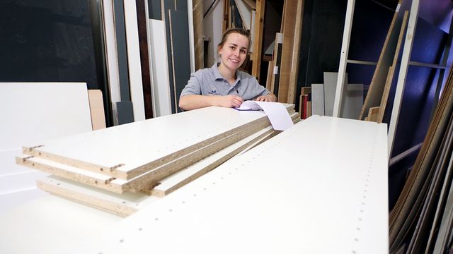 Satisfecho cliente de referencia de HOLZ-HER Tischlerei Wendt con el CNC EVOLUTION 7405 de pie Tischlerei Wendt está muy satisfecha con la EVOLUTION 7405: mecanizado CNC vertical en perfección